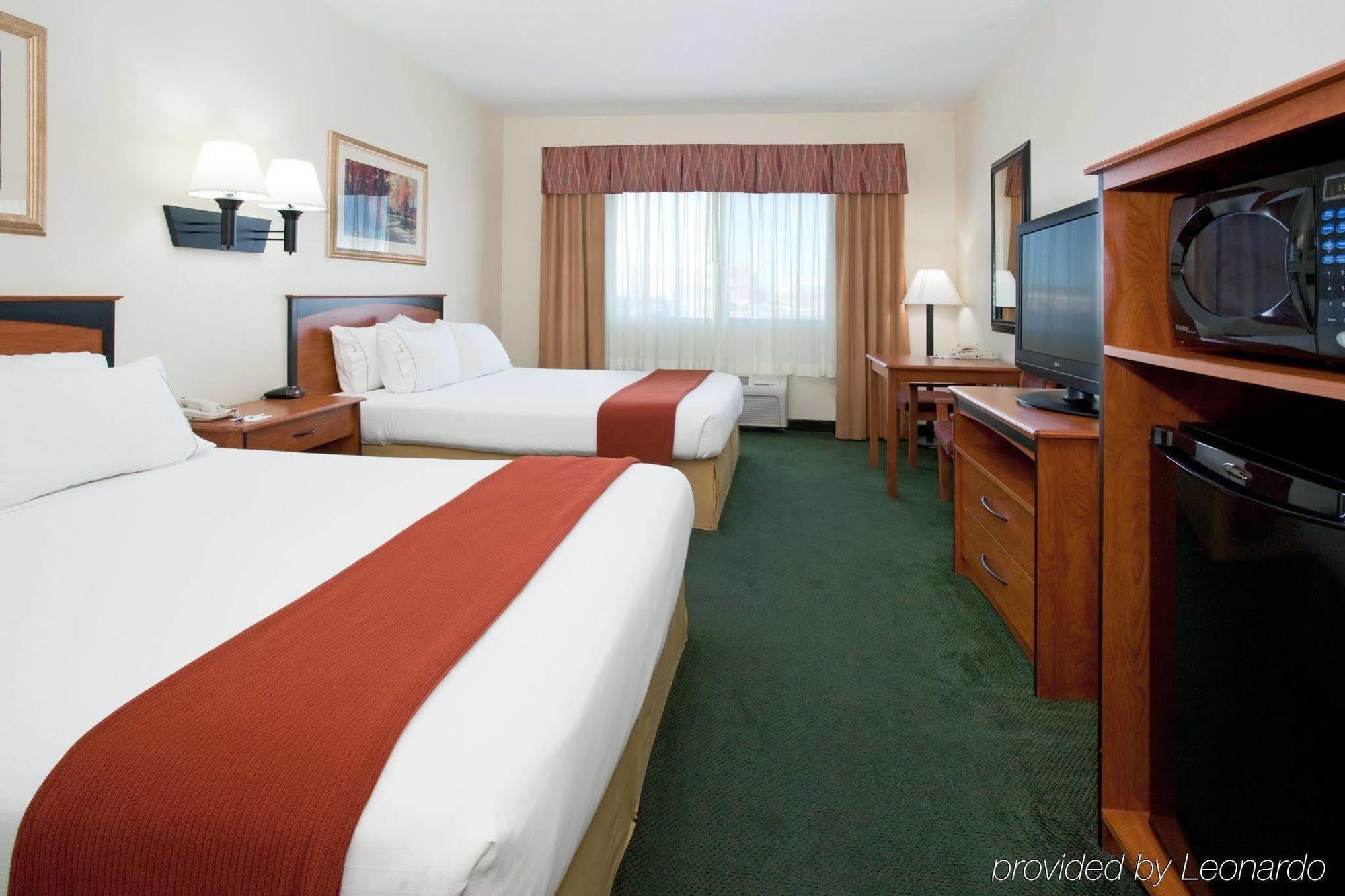 Holiday Inn Express & Suites Alamosa By Ihg חדר תמונה